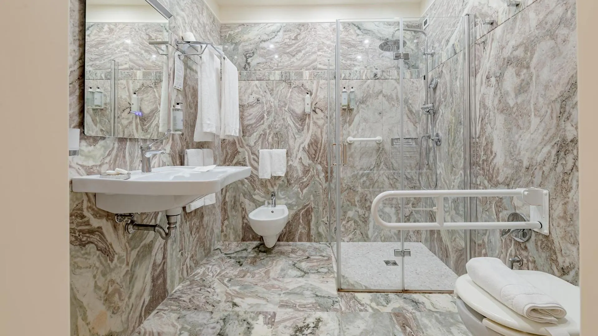La Paloma Blanca Hotel Sciacca 4*,